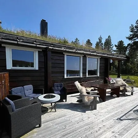 Mountain By Hundsavatnet With Large Veranda *