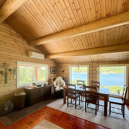 Mountain By Hundsavatnet With Large Veranda